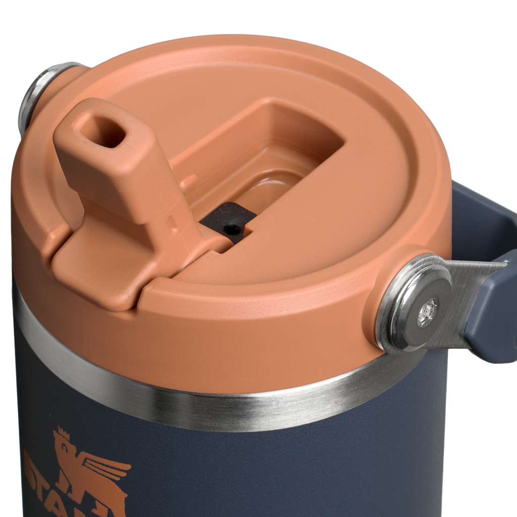 The IceFlow™ Flip Straw Tumbler | 14 OZ - Stanley Create