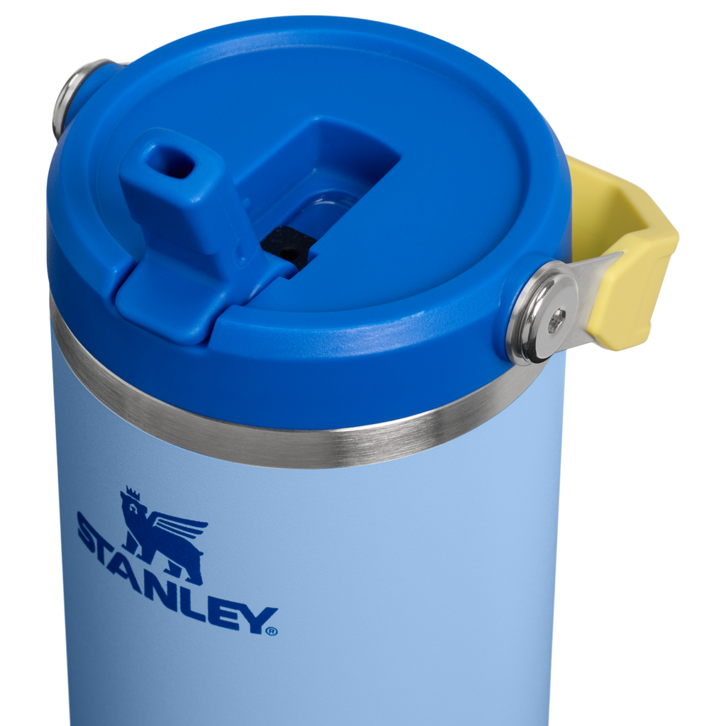 The IceFlow™ Flip Straw Tumbler | 30 OZ